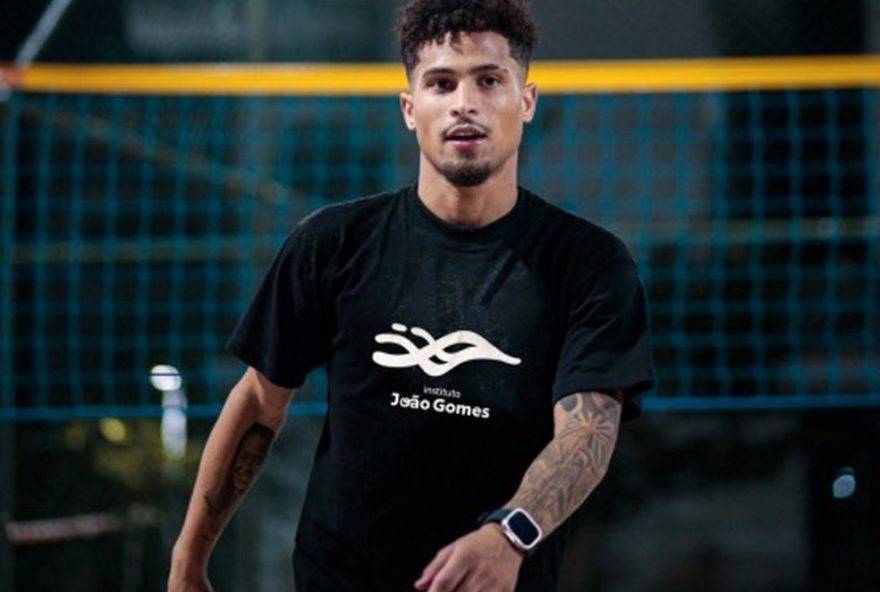 joao-gomes-lanca-instituto-para-ajudar-criancas-com-dificuldade-de-comunicacao