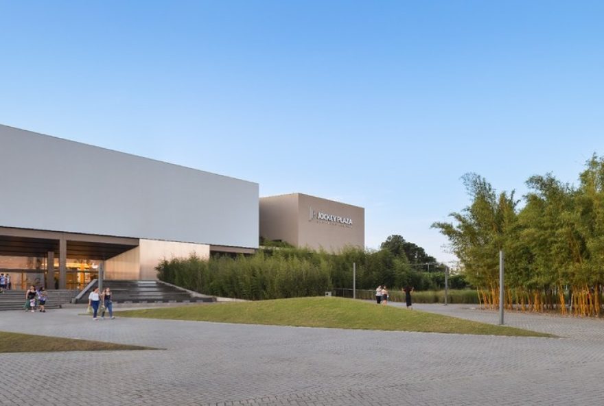 jockey-plaza-shopping-comemora-seis-anos-com-expansao-e-vendas-em-alta3A-confira-as-novidades