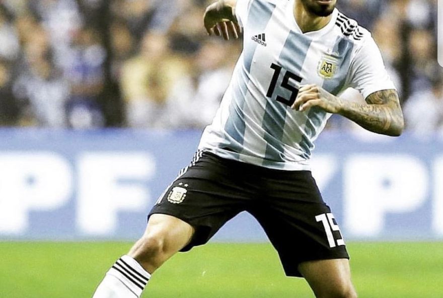 Foto: Jogador Lanzini em amistoso. / twitter official @Argentina