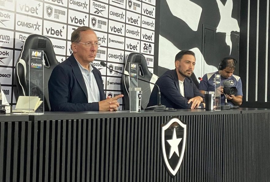 john-textor-garante-autonomia-a-ancelotti-no-botafogo3A-22pode-pintar-o-quadro-como-quiser22-novo-treinador-promete-foco.-acompanhe-as-atualizacoes