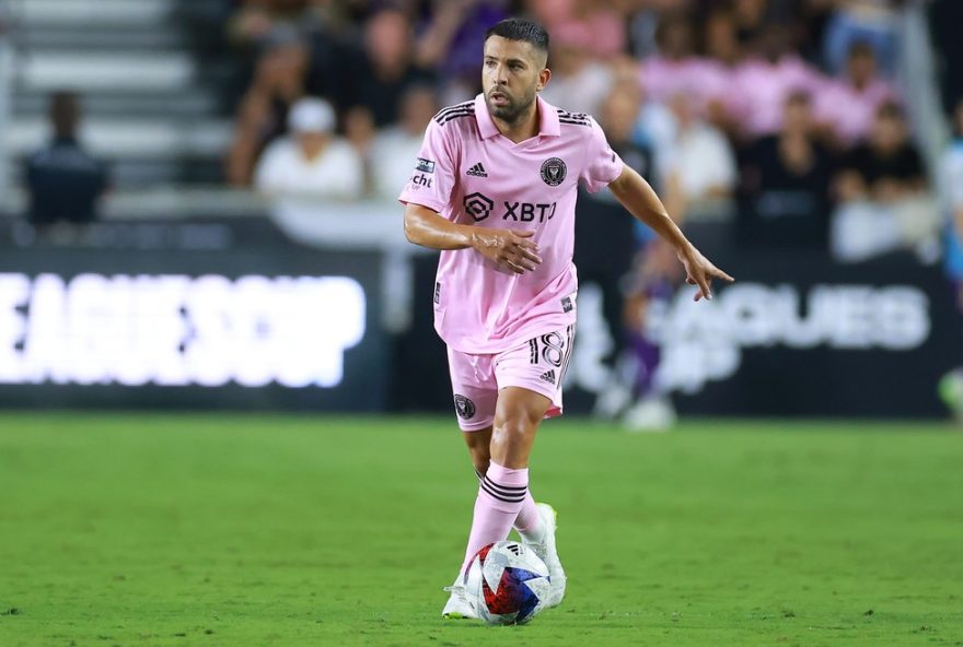 jordi-alba3A-uma-carreira-de-sucesso-e-um-legado-inspirador-no-futebol
