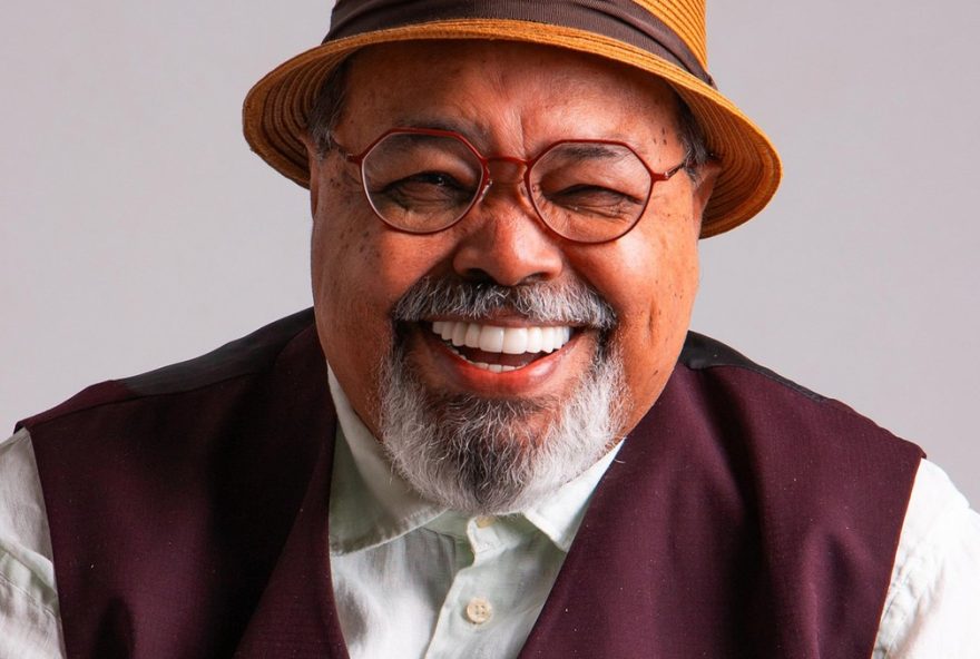 jorge-aragao3A-77-anos-de-poesia-e-samba-celebrados-em-novo-tributo jorge-aragao3A-77-anos-de-poesia-e-samba-celebrados-em-novo-tributo