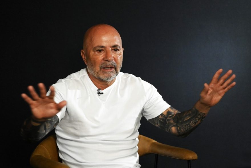jorge-sampaoli-no-atletico-mg3A-o-talento-compensa-a-controversia3F