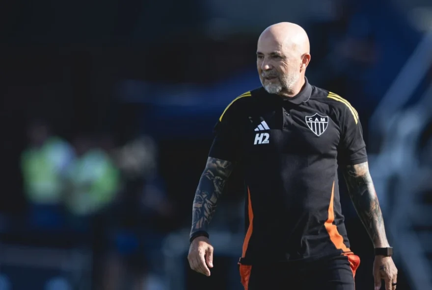 jorge-sampaoli-permanecera-no-atletico-em-20263F-treinador-fala-sobre-sua-permanencia