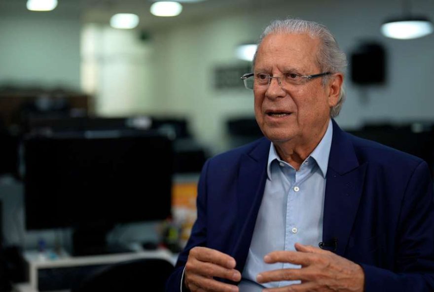 jose-dirceu3A-bolsonaro-nao-tem-condicoes-de-ir-para-a-prisao-comum