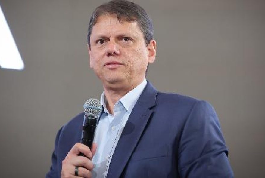 josias3A-tarcisio-sera-reduzido-ao-apoiar-flavio-bolsonaro josias3A-tarcisio-sera-reduzido-ao-apoiar-flavio-bolsonaro