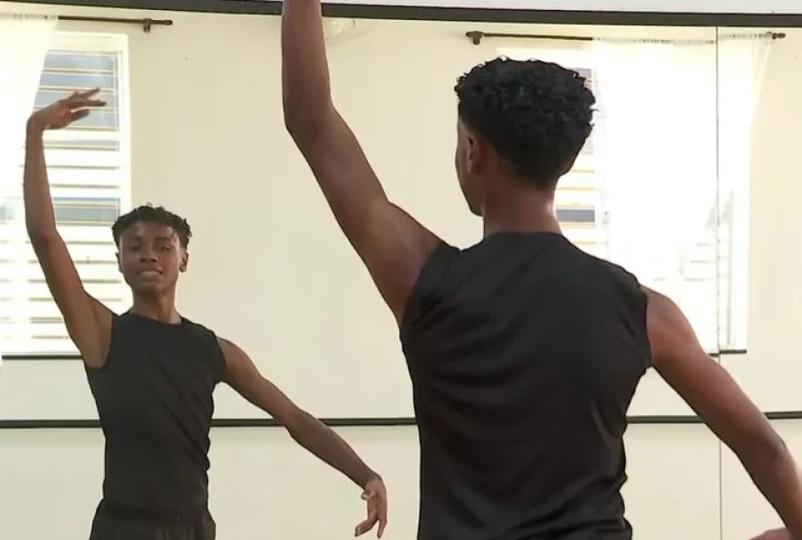 jovem-bailarino-de-sao-carlos-conquista-bolsa-para-estudar-danca-no-exterior
