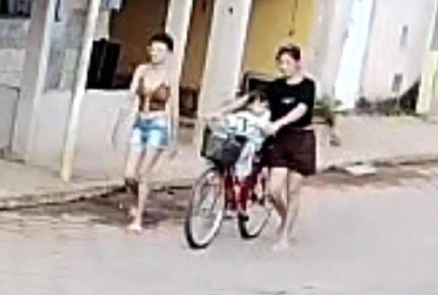 jovem-com-deficiencia-auditiva-e-filhos-desaparece-em-mg-e-e-vista-no-interior-de-sp