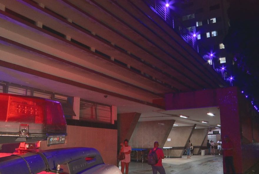 jovem-de-22-anos-e-morta-a-facadas-pelo-namorado-em-belo-horizonte3A-suspeito-se-entrega-a-policia jovem-de-22-anos-e-morta-a-facadas-pelo-namorado-em-belo-horizonte3A-suspeito-se-entrega-a-policia