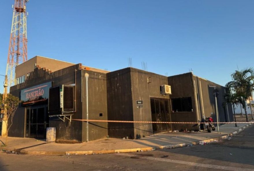 jovem-de-23-anos-e-esfaqueado-e-morto-em-casa-de-shows-em-sp3A-suspeito-e-preso-em-flagrante
