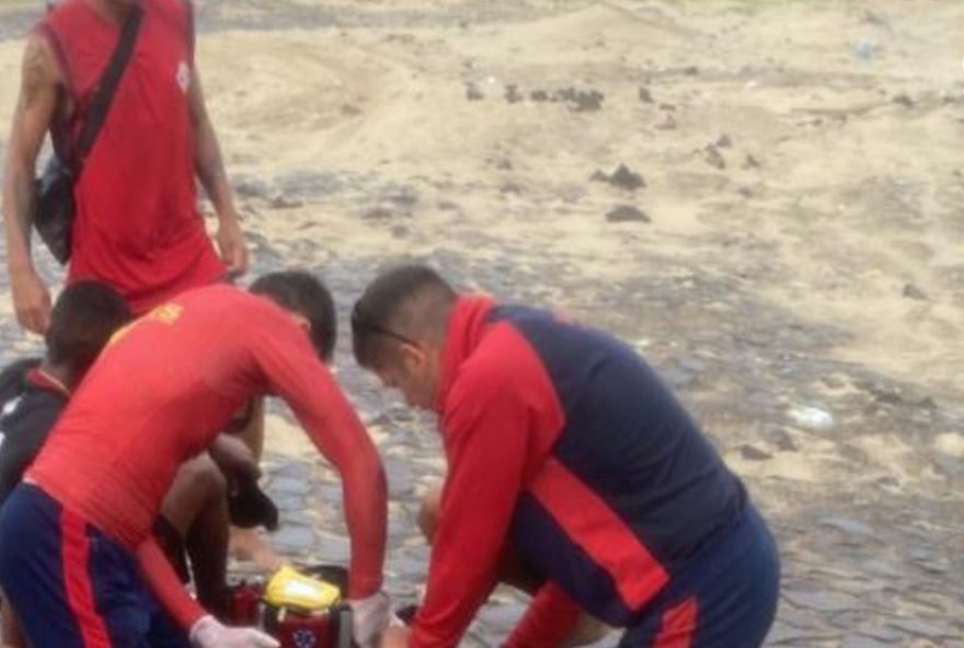 jovem-de-26-anos-morre-apos-ser-atingido-por-raio-em-tramandai2C-rs3A-alerta-sobre-os-perigos-das-tempestades jovem-de-26-anos-morre-apos-ser-atingido-por-raio-em-tramandai2C-rs3A-alerta-sobre-os-perigos-das-tempestades