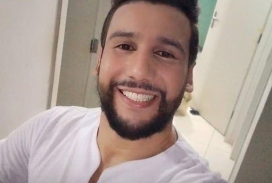 jovem-do-para-morre-em-acidente-entre-caminhao-e-carro-na-br-402-de-santo-amaro-do-maranhao3A-1-vitima-fatal-e-3-feridos jovem-do-para-morre-em-acidente-entre-caminhao-e-carro-na-br-402-de-santo-amaro-do-maranhao3A-1-vitima-fatal-e-3-feridos