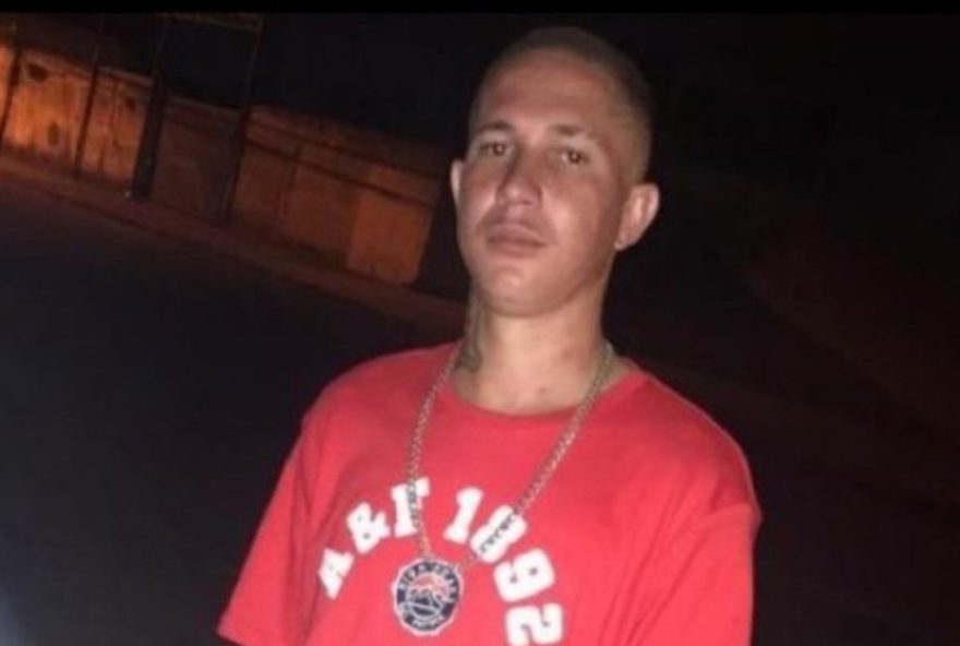 jovem-e-morto-a-tiros-durante-cavalgada-em-alto-paraiso-de-goias jovem-e-morto-a-tiros-durante-cavalgada-em-alto-paraiso-de-goias