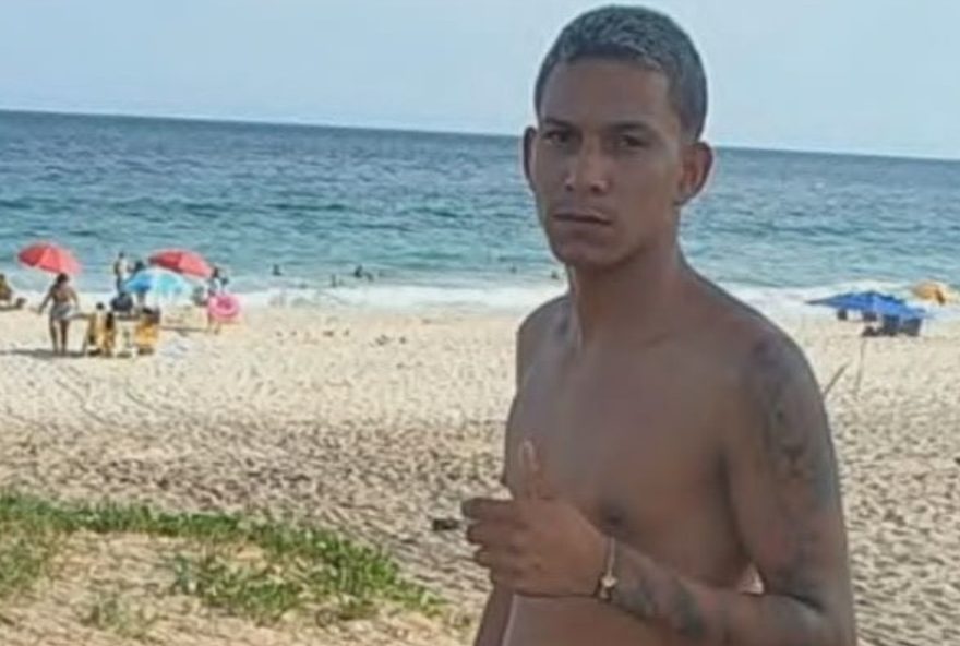 jovem-e-morto-a-tiros-em-senador-camara3A-policia-investiga-o-crime