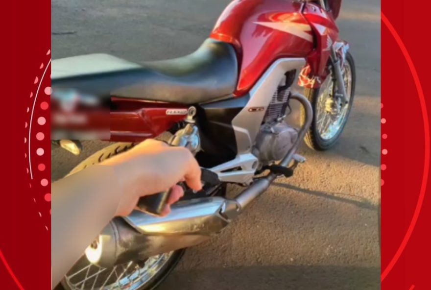 jovem-exibe-arma-em-rede-social2C-namorado-e-preso-no-parana3A-caso-em-bandeirantes jovem-exibe-arma-em-rede-social2C-namorado-e-preso-no-parana3A-caso-em-bandeirantes