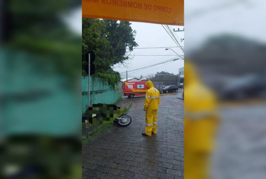 jovem-motociclista-morre-ao-ser-atingido-por-cabo-de-alta-tensao-durante-chuva-em-sc3A-o-que-fazer-em-caso-de-cabo-solto3F jovem-motociclista-morre-ao-ser-atingido-por-cabo-de-alta-tensao-durante-chuva-em-sc3A-o-que-fazer-em-caso-de-cabo-solto3F