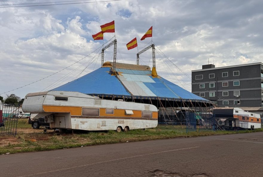 jovem-tem-braco-amputado-em-acidente-durante-desmontagem-de-circo-em-foz-do-iguacu3A-familia-e-comunidade-mobilizadas
