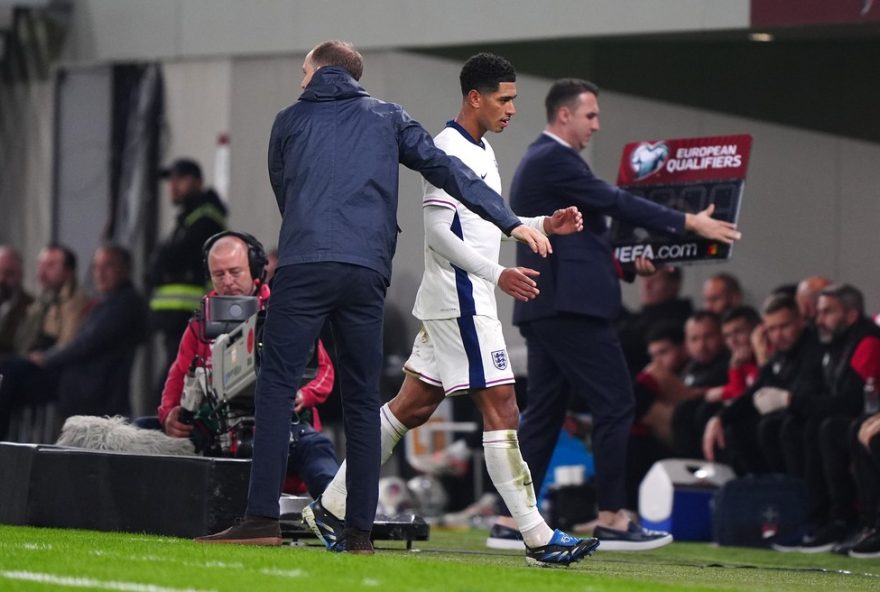 jude-bellingham-do-real-madrid-critica-tecnico-apos-ser-substituido3A-polemica-na-inglaterra jude-bellingham-do-real-madrid-critica-tecnico-apos-ser-substituido3A-polemica-na-inglaterra