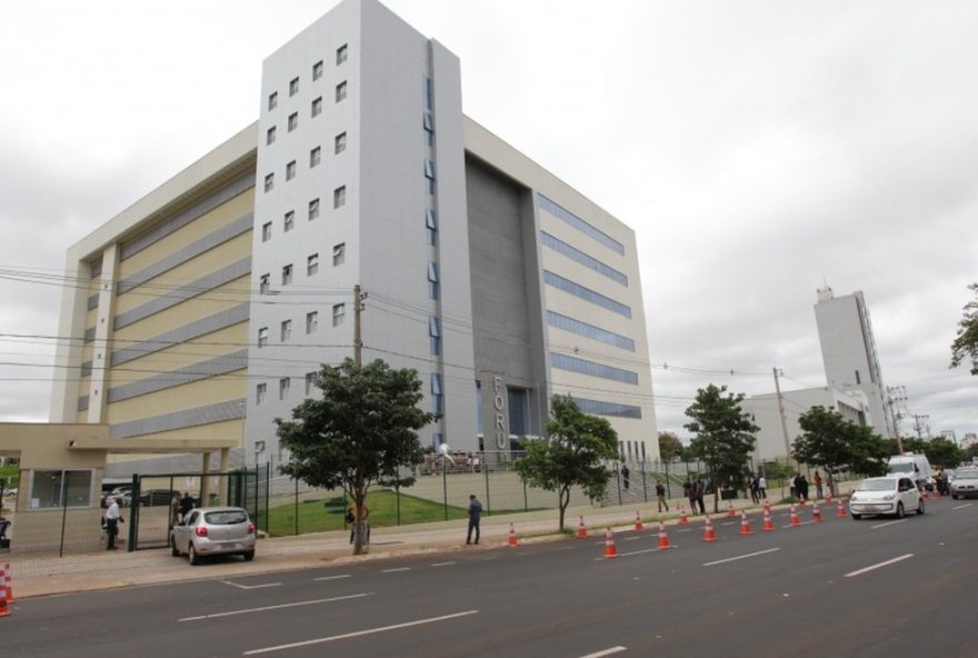 juiz-admite-erro-ao-soltar-condenado-por-destruir-relogio-historico3A-pf-investiga-o-caso