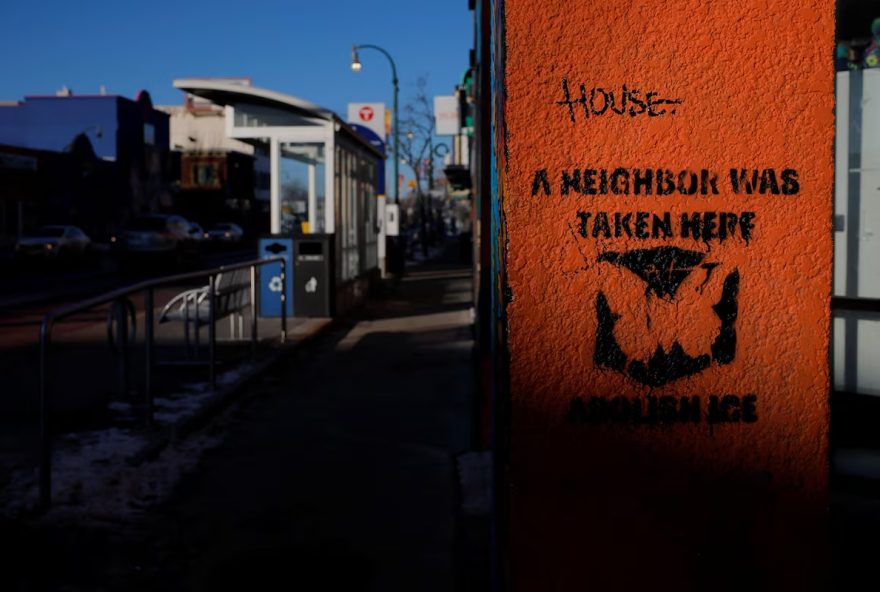 juiz-dos-eua-impede-governo-de-aterrorizar-refugiados-em-minnesota-com-prisoes2C-afirma-que-nova-politica-e-equivocada juiz-dos-eua-impede-governo-de-aterrorizar-refugiados-em-minnesota-com-prisoes2C-afirma-que-nova-politica-e-equivocada