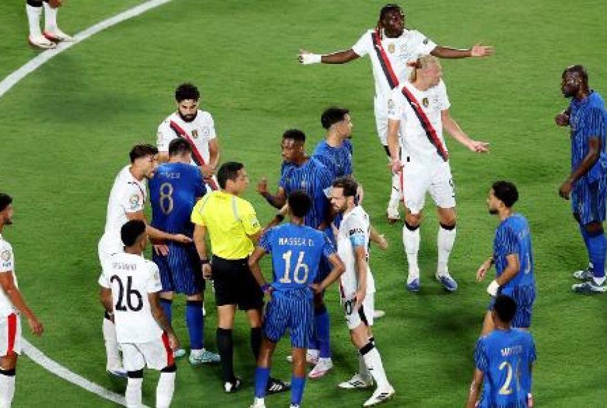 julgador-venezuelano-enfurece-sauditas-e-inova-ao-explicar-gol-do-city