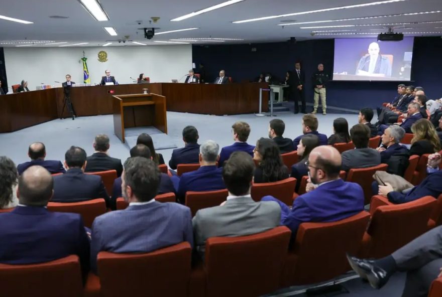 julgamento-do-5o-dia-da-acao-penal-pode-ter-desfecho-e-condenacoes