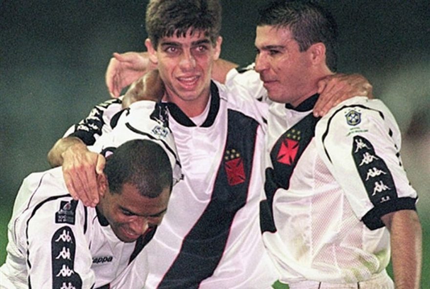 juninho-pernambucano3A-50-fatos-sobre-o-idolo-no-seu-cinquentenario