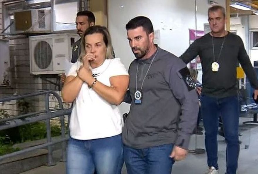 juri-de-cintia-mariano2C-acusada-de-envenenar-enteada2C-tem-adiamento-e-novos-desdobramentos3A-investigacao-revela-crime-chocante