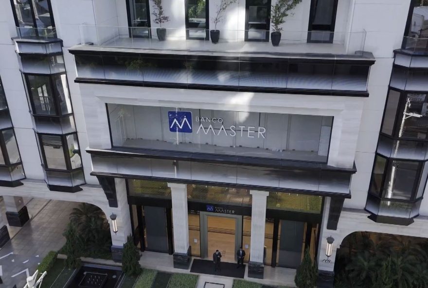 justica-americana-reconhece-processo-de-liquidacao-do-master-nos-eua-e-bloqueia-ativos-do-banco-no-pais justica-americana-reconhece-processo-de-liquidacao-do-master-nos-eua-e-bloqueia-ativos-do-banco-no-pais