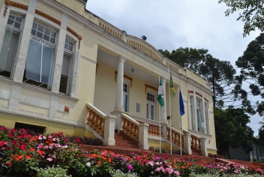 justica-condena-ex-prefeito-e-medico-por-consultas-fantasmas