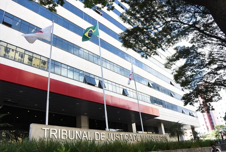 justica-condena-homem-por-divulgar-fotos-intimas-de-ex-companheira justica-condena-homem-por-divulgar-fotos-intimas-de-ex-companheira