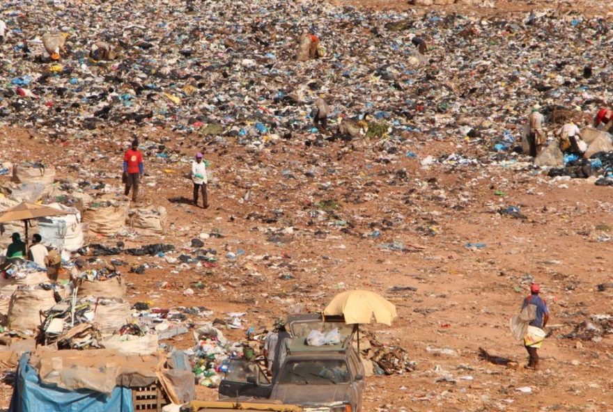 justica-determina-medidas-urgentes-para-acabar-com-lixao-em-acara2C-no-para3A-riscos-a-saude-sao-contidos