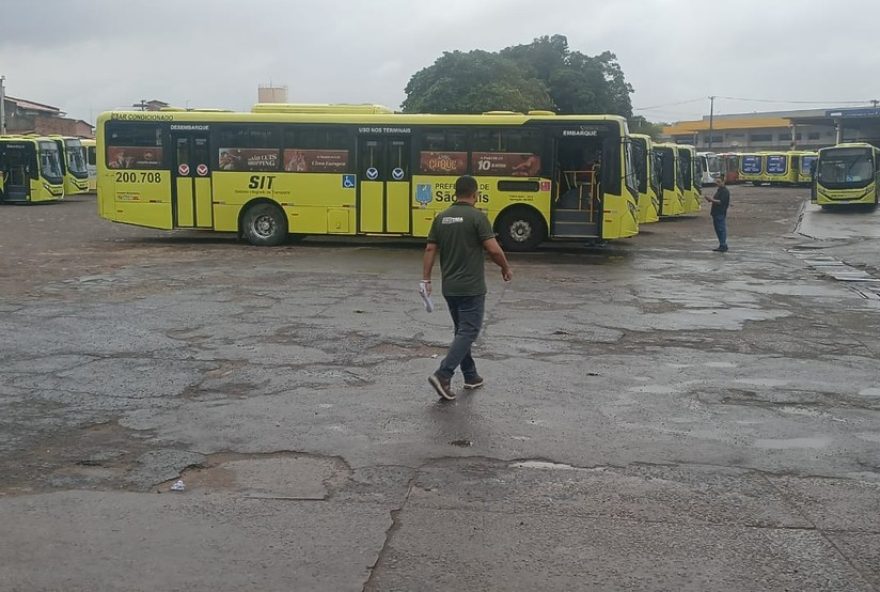 justica-do-trabalho-determina-fim-da-greve-dos-rodoviarios-em-sao-luis-com-reajuste-de-52C525 justica-do-trabalho-determina-fim-da-greve-dos-rodoviarios-em-sao-luis-com-reajuste-de-52C525
