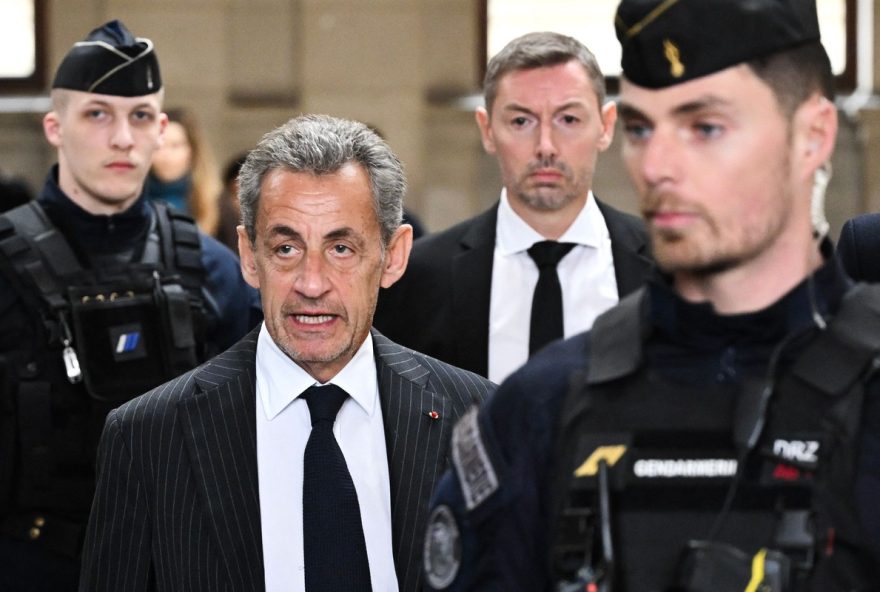 justica-francesa-condena-ex-presidente-sarkozy-por-associacao-ilicita-em-financiamento-de-campanha-de-2007