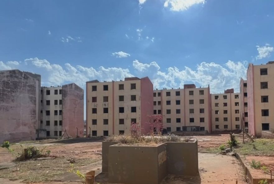 justica-manda-cdhu-e-prefeitura-reformarem-predios-interditados-em-marilia3A-decisao-determina-novas-moradias-ou-reformas-emergenciais justica-manda-cdhu-e-prefeitura-reformarem-predios-interditados-em-marilia3A-decisao-determina-novas-moradias-ou-reformas-emergenciais