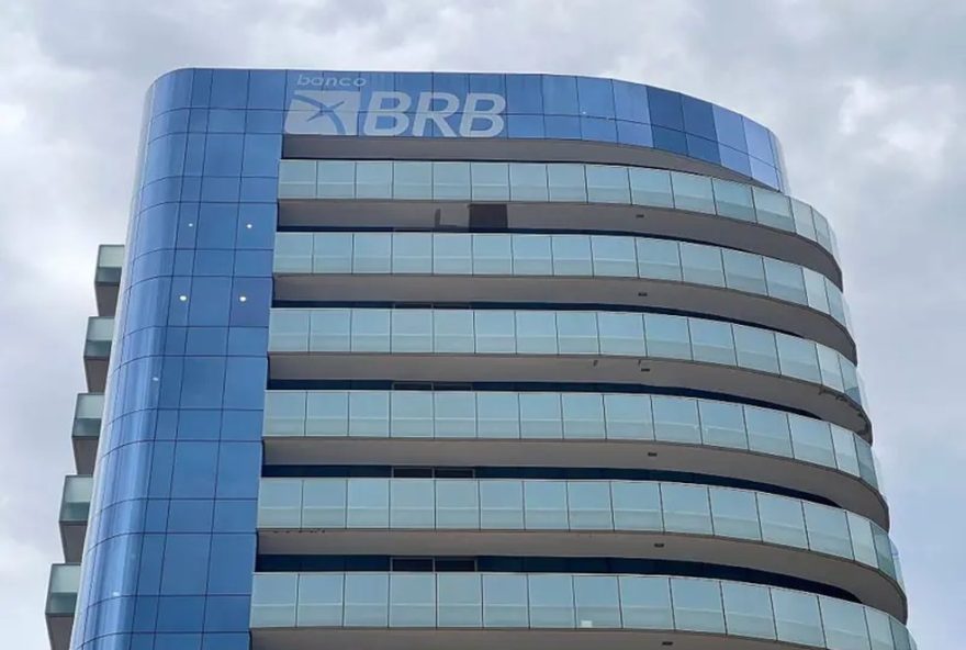 justica-suspende-efeitos-da-lei-que-colocou-imoveis-publicos-a-disposicao-do-brb justica-suspende-efeitos-da-lei-que-colocou-imoveis-publicos-a-disposicao-do-brb