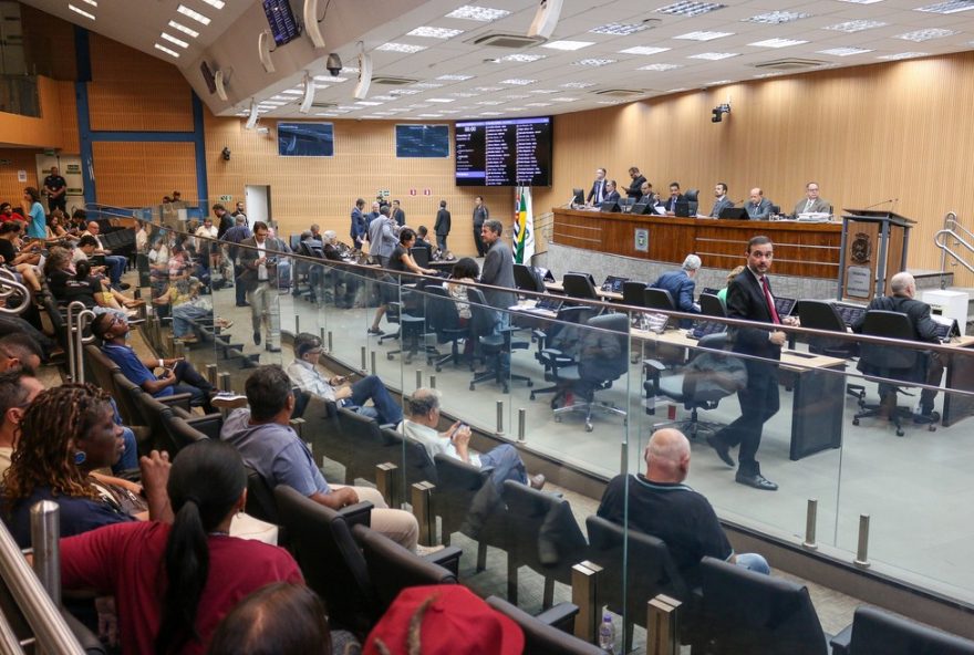 justica-suspende-liminar-e-camara-de-campinas-pode-nomear-mais-cargos-comissionados justica-suspende-liminar-e-camara-de-campinas-pode-nomear-mais-cargos-comissionados
