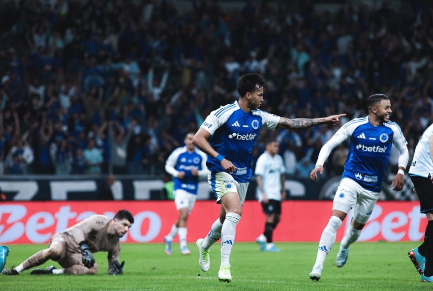 kaio-jorge-supera-cr7-em-finalizacoes-e-wanderson-se-destaca-em-dribles-no-cruzeiro3A-william-brilha-na-defesa-com-eficacia
