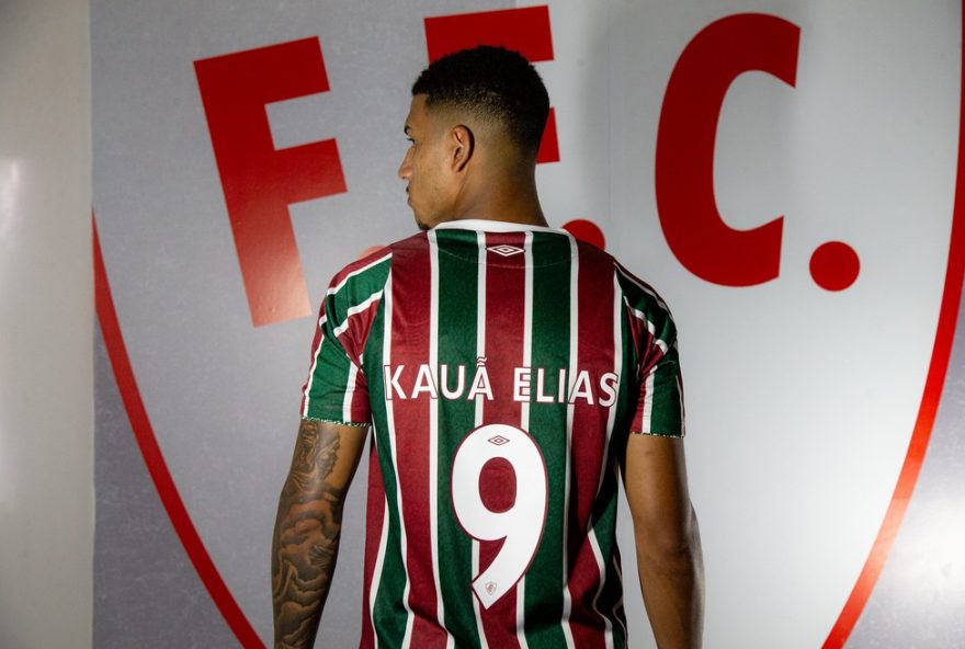 kaua-elias-assume-a-camisa-9-do-fluminense-apos-saida-de-john-kennedy3A-novidades-para-a-temporada-de-2025