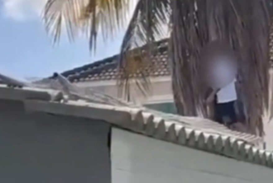 kelly-key-denuncia-vizinho-por-invasao-e-ameacas-no-rio kelly-key-denuncia-vizinho-por-invasao-e-ameacas-no-rio