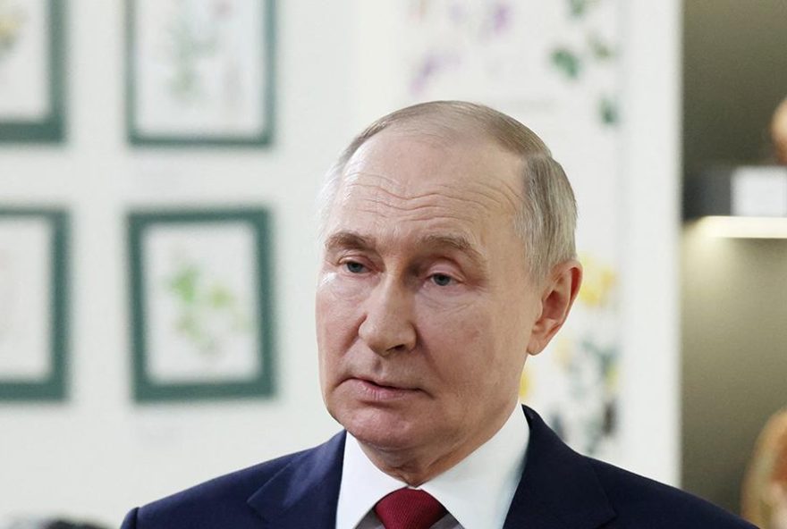 kremlin-mantem-dialogo-com-ira-e-israel-em-meio-a-ameacas3A-putin-busca-mediacao-no-oriente-medio kremlin-mantem-dialogo-com-ira-e-israel-em-meio-a-ameacas3A-putin-busca-mediacao-no-oriente-medio