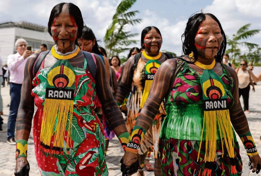 COLOR, a 50 cuaadratines, por favor
EPA9830. BOGOTÁ (COLOMBIA), 10/11/2025.- Fotografía de archivo del 02 de noviembre de 2025 que muestra al presidente estadounidense Donald Trump caminando por el jardín sur de la Casa Blanca, en Washington (EE.UU.). Trump amenazó a la BBC con una demanda 