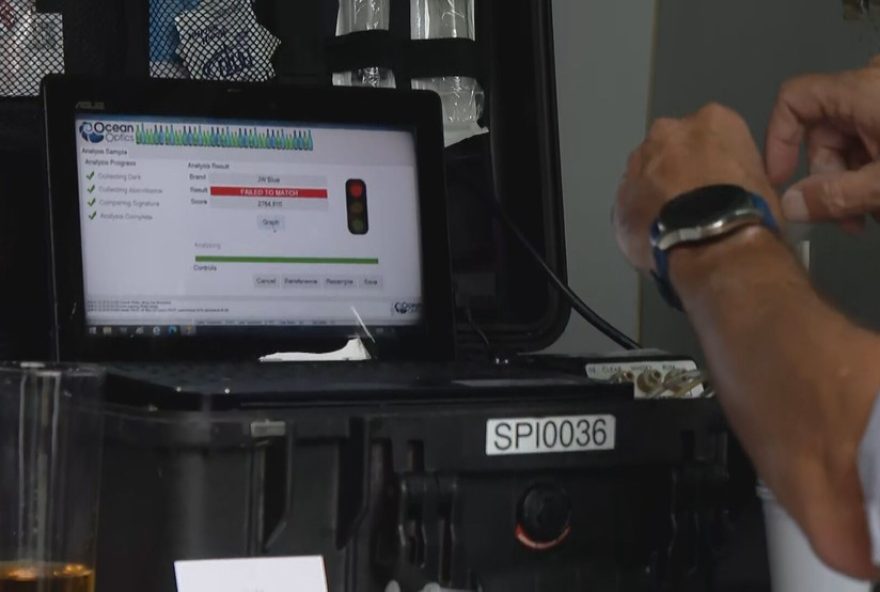 laboratorio-movel-testa-bebidas-alcoolicas-no-carnaval-do-rj3A-acao-da-defesa-do-consumidor-e-procon-rj laboratorio-movel-testa-bebidas-alcoolicas-no-carnaval-do-rj3A-acao-da-defesa-do-consumidor-e-procon-rj