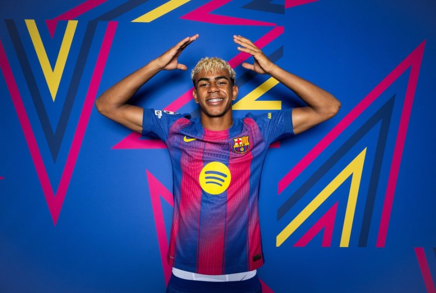 lamine-yamal-quase-trocou-o-barcelona-pelo-bayern-de-munique-em-20223B-saiba-mais