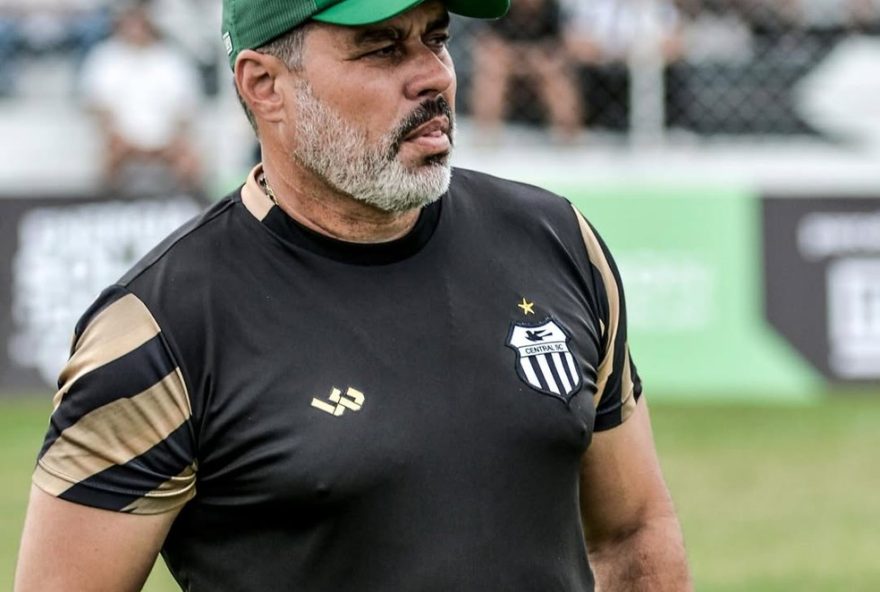 leandro-sena-confirma-saidas-no-central-e-fala-sobre-dificuldade-em-contratar3A-22nao-e-facil22
