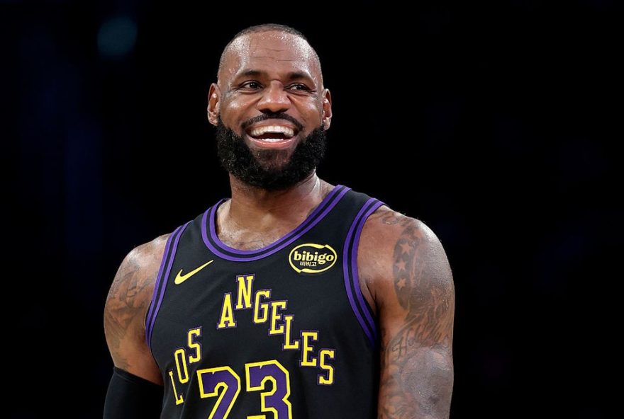 lebron-james-e-convocado-pela-22a-vez-para-o-all-star-game-da-nba2C-confira-os-detalhes-e-os-destaques-do-evento-de-basquete-de-estrelas lebron-james-e-convocado-pela-22a-vez-para-o-all-star-game-da-nba2C-confira-os-detalhes-e-os-destaques-do-evento-de-basquete-de-estrelas