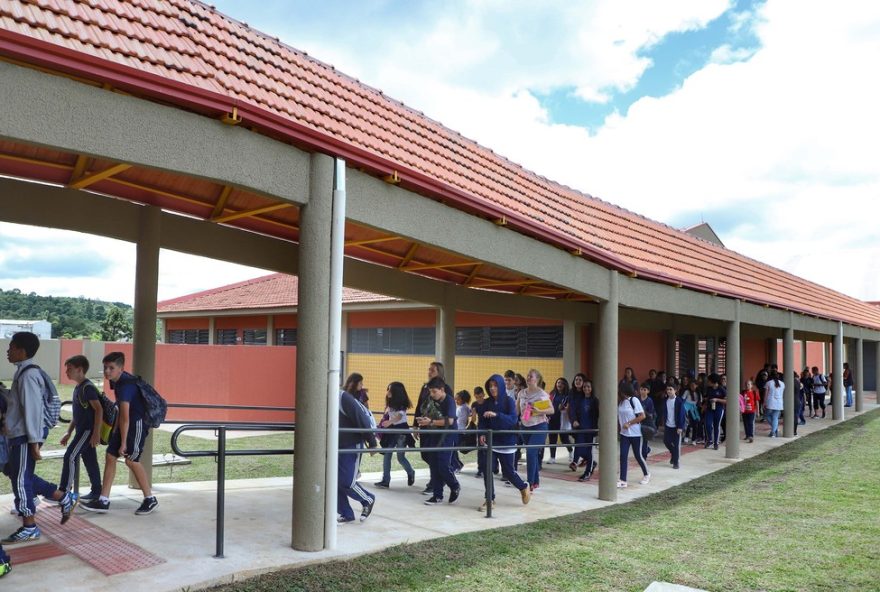 leilao-para-construcao-e-manutencao-de-escolas-estaduais-no-parana3A-csinfra-s2Fa-e-vencedora leilao-para-construcao-e-manutencao-de-escolas-estaduais-no-parana3A-csinfra-s2Fa-e-vencedora