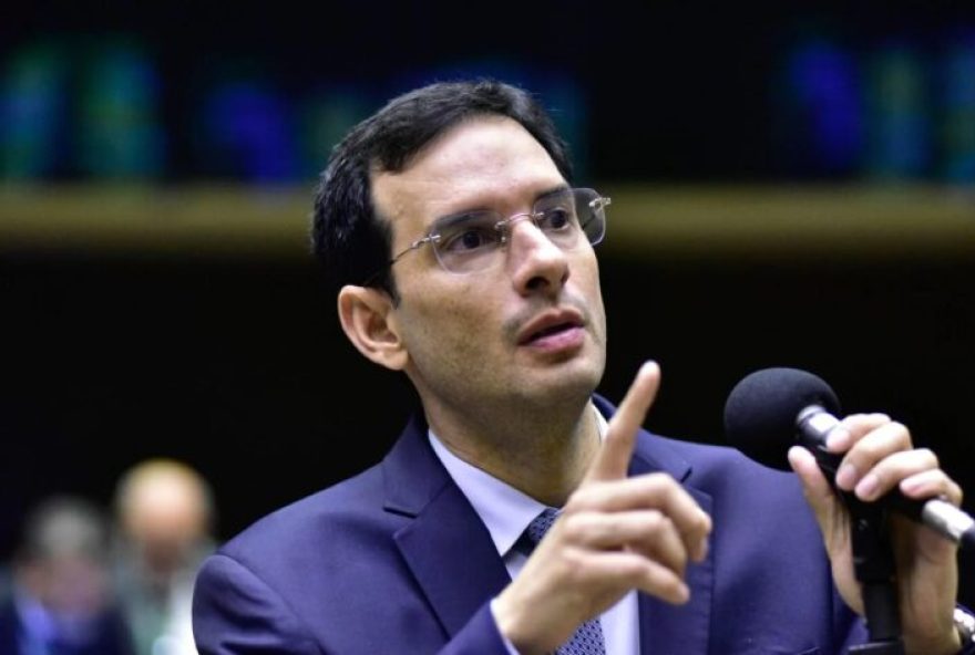 leo-prates-se-filia-ao-republicanos-e-deixa-o-pdt leo-prates-se-filia-ao-republicanos-e-deixa-o-pdt