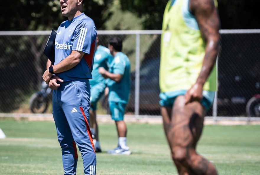 leonardo-jardim-e-a-polemica-declaracao-sobre-gabigol3A-incompetencia-ou-estrategia3F-debate-intenso-revela-detalhes-ocultos