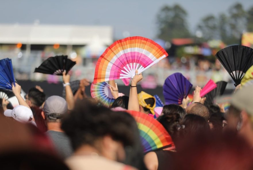 leques-se-tornam-tendencia-no-lollapalooza-2026 leques-se-tornam-tendencia-no-lollapalooza-2026